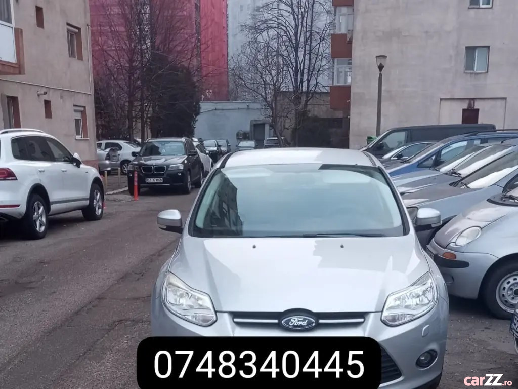 FORD Focus 2012