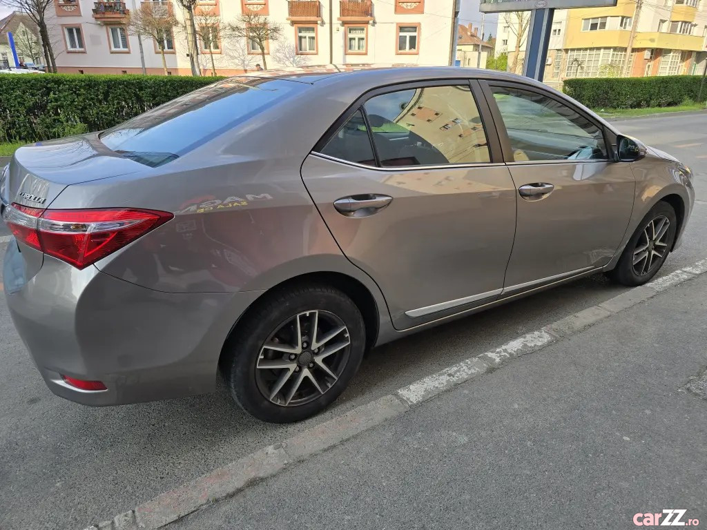 TOYOTA Unknown Model 2015