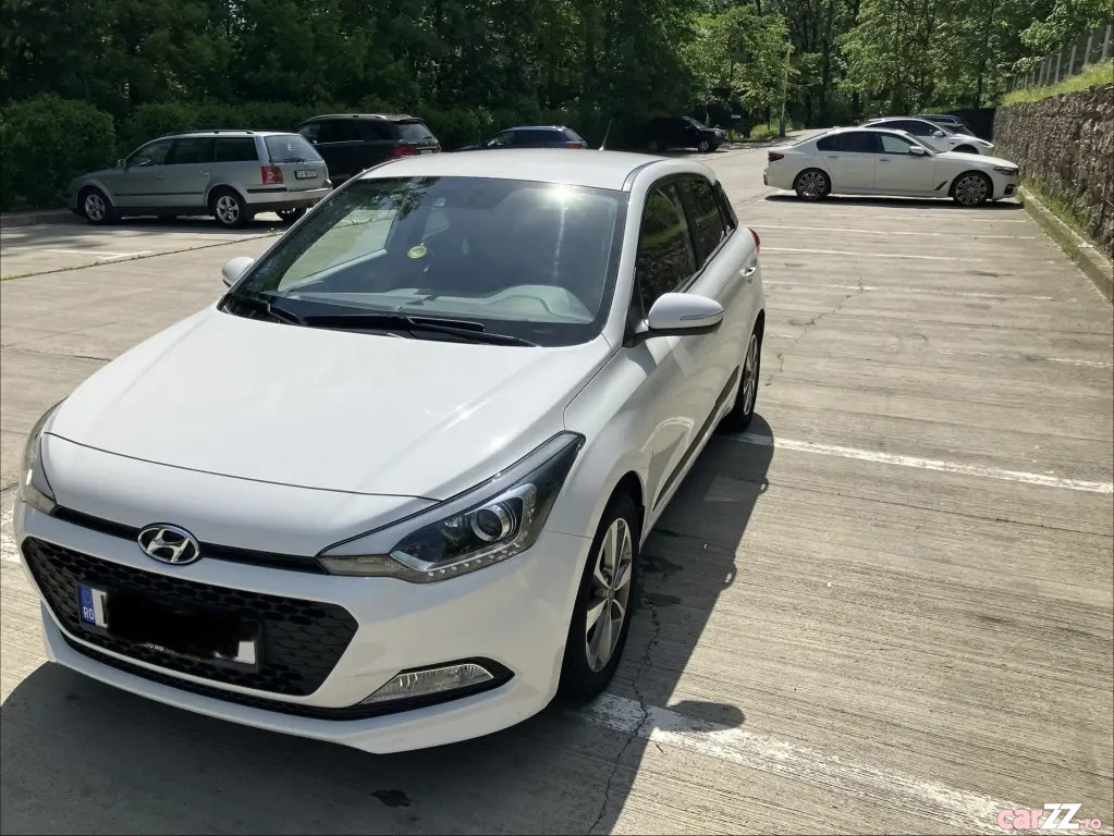 HYUNDAI i20 2018