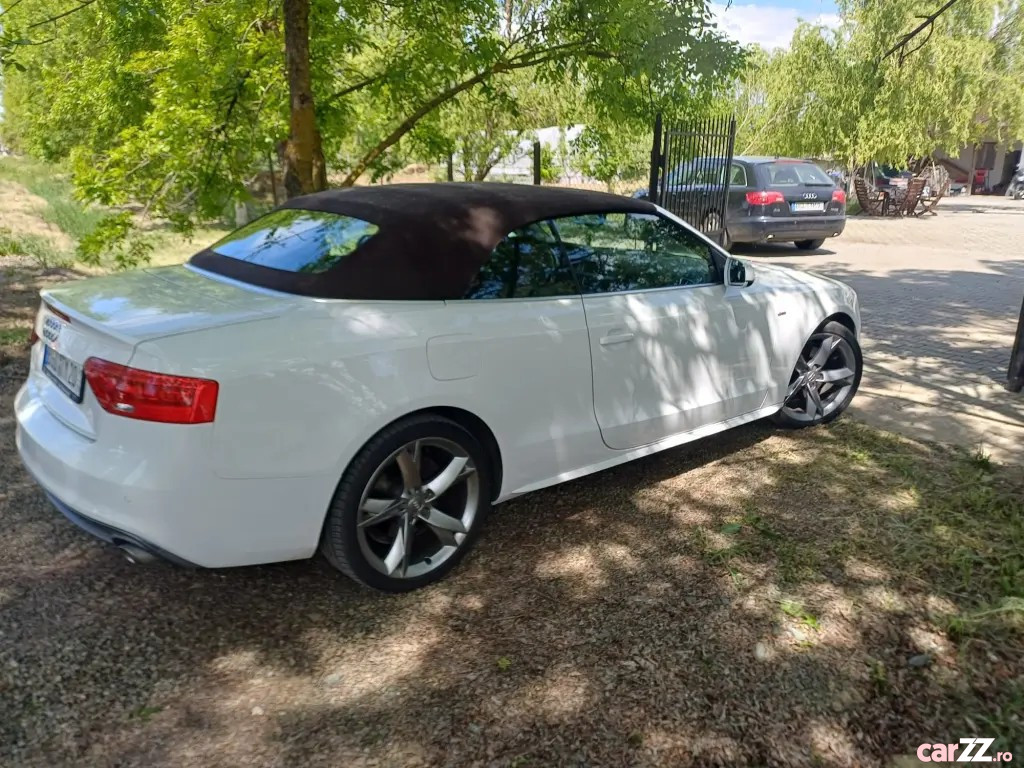 AUDI A4 2014