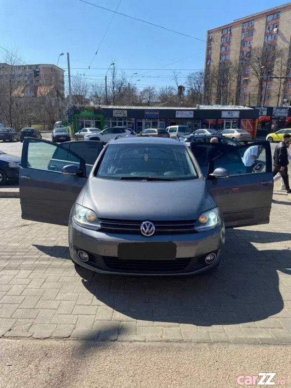 VOLKSWAGEN Golf 2010