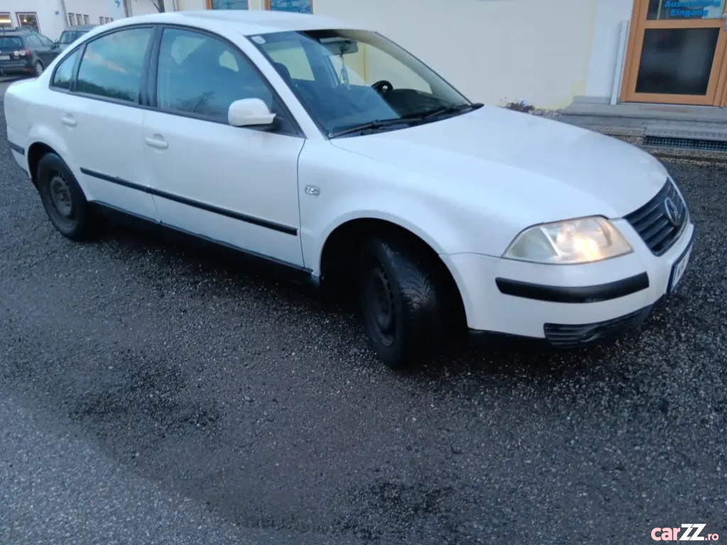 VOLKSWAGEN Passat 2003