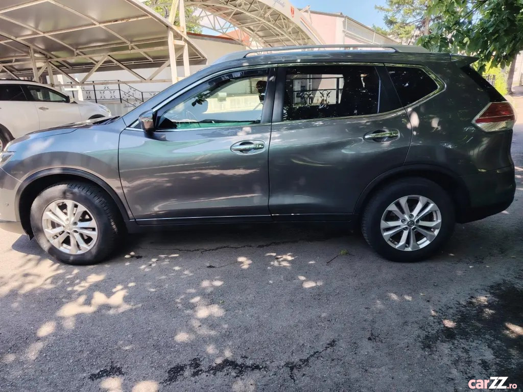 NISSAN Unknown Model 2017