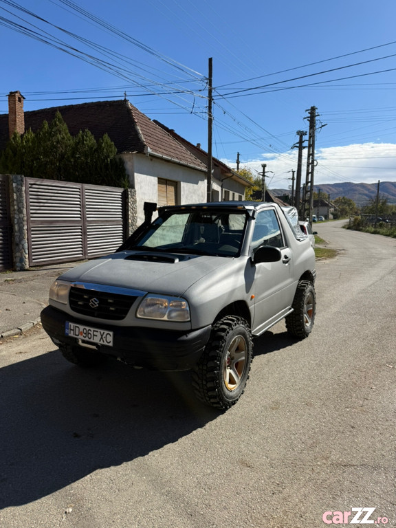 SUZUKI Grand Vitara