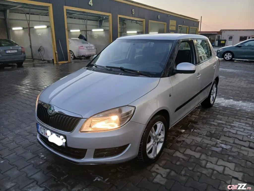 SKODA Fabia 2012 — imagine 14