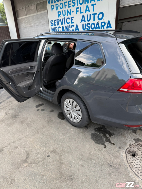 VOLKSWAGEN Golf 2013 — imagine 5