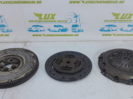 Set kit ambreiaj 1.6 benzina 036141032t  Skoda Octavia 2 [2004 - 2008]