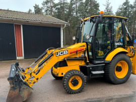 2013 BuldoExcavator JCB MIDI CX-4