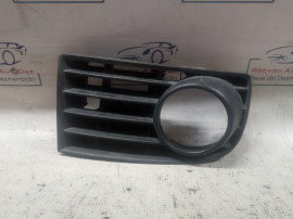 Grila proiector dreapta Volkswagen Golf 5 2008