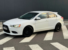 Mitsubishi Lancer SportBack 1.6 Benzina Bi-Xenon 2011 Euro5