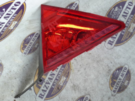 Stop stanga aripa Volkswagen Jetta 2012