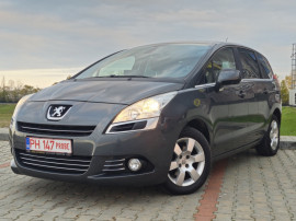 Peugeot 5008 1.6 benzina 2011 7 locuri