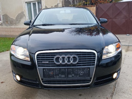 Audi A4 an 2007 diesel 20 tdi guattro dublu klimatronic