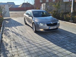 Skoda superb 19. clima. 2009.