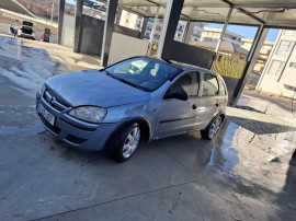 Opel corsa, 2003, 1.2 benzina = 500 euro