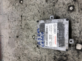 Boxa stanga spate Audi A4 B8