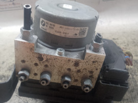 Set centuri spate stanga-dreapta Audi Q3 2012