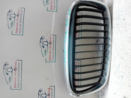 Grila bara fata Audi A6 2003