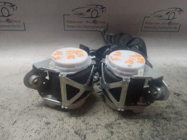 Set Centuri fata cu capsa Audi A3 8P 2009