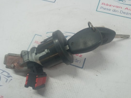 Broasca dreapta fata BMW F30 2015