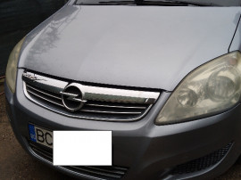 Opel zafira impecabil, 7 locuri fab.2010, diesel 1,7cc, euro4