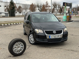 Vw Touran*2010*navigatie*BiXenon*euro 5*pilot*1.4 benzina~TSI*Germania