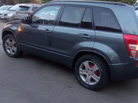 Suzuki grand Vitara 2 FUUL 4×4 permanent