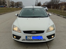 Ford Focus Ghia 1.6 Benzina