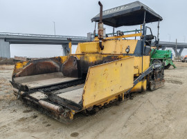 Finisor asfalt pe senle Dynapac F14C