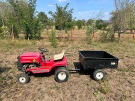 Tractoras briggs&stratton 12cp