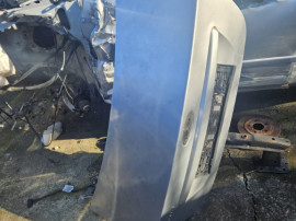 Capota porbagaj ford focus 2 berlina in stare buna cu livrare in tara