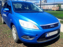 Ford Focus 2009 Berlina 1.6 benzina 100cp