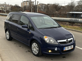 Opel Zafira 7 lcouri / Automata/ diesel 1.9 / impecabila