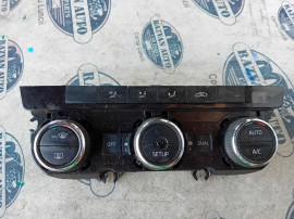 Panou comanda clima Skoda Octavia 3 2013