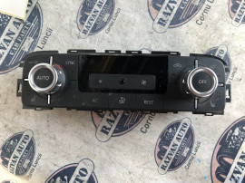 Panou comanda clima Volkswagen Touareg 2012