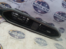 Grila ventilatie centrala Dacia Sandero 2021