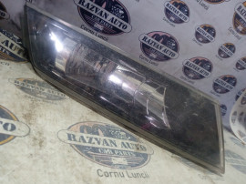 Proiector stanga Skoda Superb 3 2016