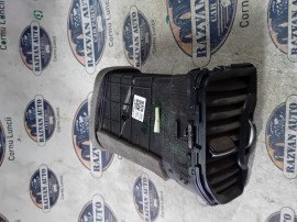 Grila ventilatie stanga Kia Sportage 2010