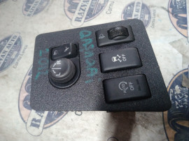 Buton reglaj oglinzi Nissan Qashqai 2012