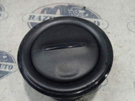 Grila ventilatie Dacia Sandero 2017