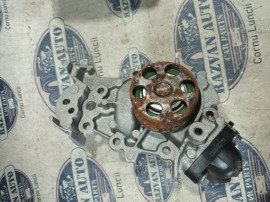 Pompa apa Renault Clio