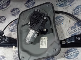Macara geam dreapta fata Skoda Fabia 2 2010