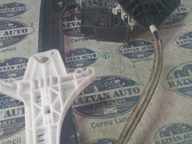 Macara geam dreapta spate Volkswagen Jetta 2012