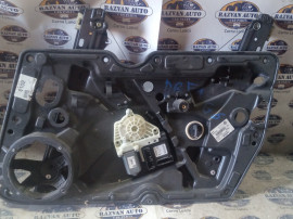 Macara geam dreapta fata Volkswagen Golf 5 2010