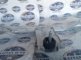 Macara geam stanga spate Dacia Duster 2019