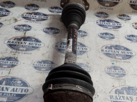 Planetara stanga fata Audi Q5 2.0 2009