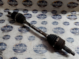 Planetara stanga fata Kia Sportage 1.7 Motorina 2014