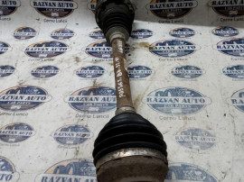 Planetara stanga fata Volkswagen Passat B8 1.6 2014