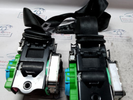 Set Centuri fata cu capsa Audi A4 B8 2009