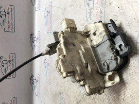 Broasca dreapta fata Audi A4 B7 2006